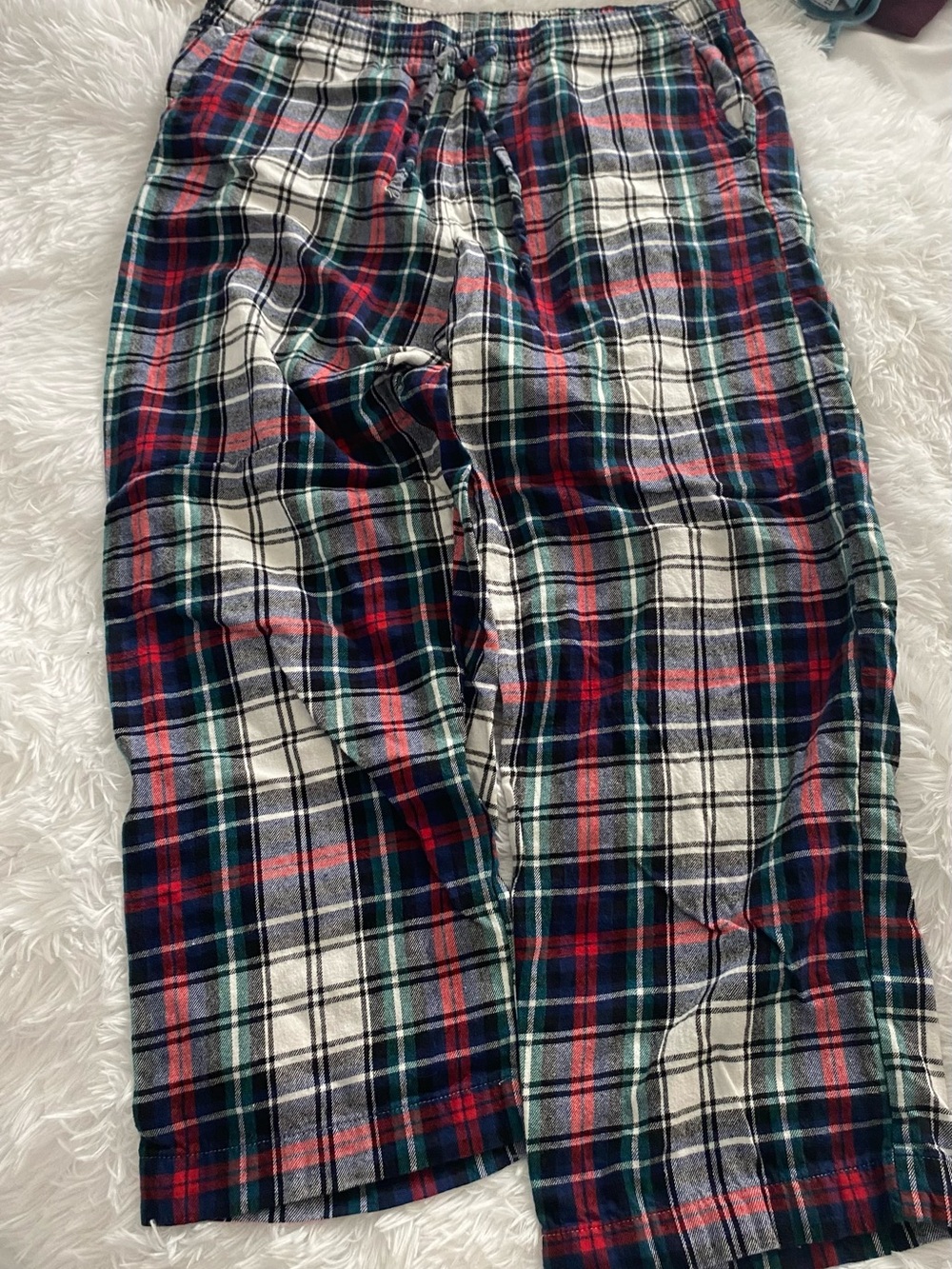 GAP Women's Red, Green & White Plaid Pajama Pants